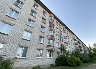 Продам однокомнатную квартиру, 31.7 м2, деревня Лаголово, Садовая улица, 2