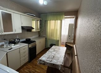 Продам 2-комнатную квартиру, 49 м2, Курганинск, улица 76-й Квартал, 3