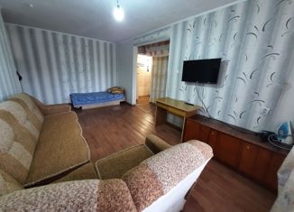 3-ком. квартира на продажу, 58 м2, Элиста, улица Юрия Клыкова, 130, 2-й микрорайон