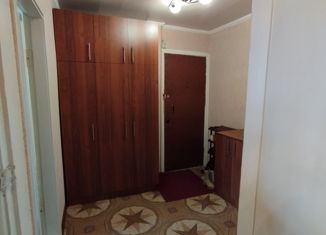 Продам 3-ком. квартиру, 61 м2, Касли, улица Декабристов, 138