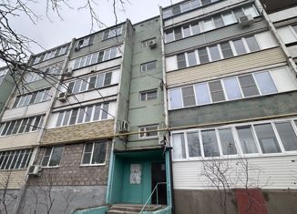 Продаю двухкомнатную квартиру, 53.5 м2, Астрахань, Лепехинская улица, 47к2