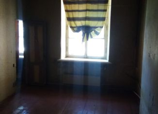 Продается 2-комнатная квартира, 48 м2, Канск, 1-й городок, 5