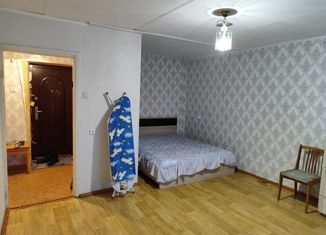 Продается 1-комнатная квартира, 37 м2, Белорецк, улица Крупской, 56