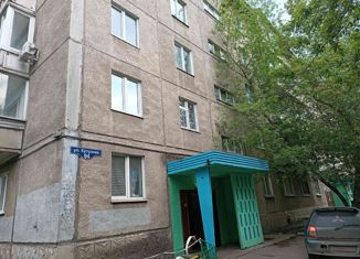 Продаю 3-комнатную квартиру, 64 м2, Красноярский край, улица Кутузова, 94