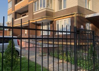 Продажа трехкомнатной квартиры, 81.3 м2, Брянск, улица Софьи Перовской, 38, Советский район