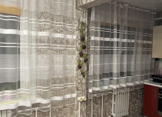 Продается 3-комнатная квартира, 62 м2, поселок городского типа Раздолинск, Первомайская улица, 35Б