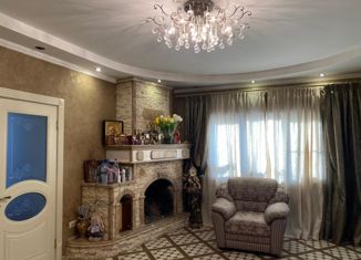 Продаю дом, 300 м2, Белоусово, Рыночная площадь