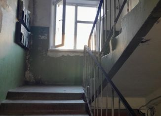 2-ком. квартира на продажу, 42.8 м2, Апатиты, улица Победы, 3