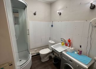 Продаю однокомнатную квартиру, 17.4 м2, Оренбург, улица Конституции СССР, 1/3, жилой район Степной