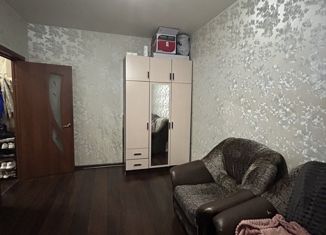 Продам 2-ком. квартиру, 42 м2, Шиханы, улица Ленина, 28