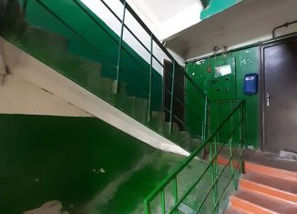 Продажа 3-ком. квартиры, 60.9 м2, село Тепловка, Советская улица, 14