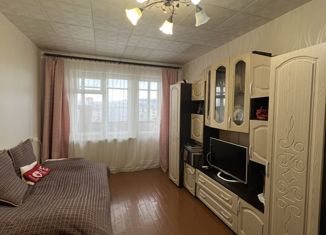 Продам 2-ком. квартиру, 43.2 м2, Мурманск, улица Капитана Копытова, 33, Первомайский округ