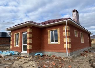 Продается трехкомнатная квартира, 114 м2, село Семиозёрка