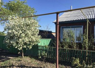 Продажа 4-ком. квартиры, 68.3 м2, рабочий посёлок Павлоградка, Пролетарская улица, 42