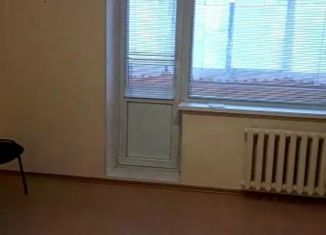 Сдам 1-ком. квартиру, 41.6 м2, Магнитогорск, улица Герцена, 2