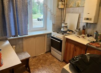 Продается 2-ком. квартира, 47 м2, посёлок Строитель, микрорайон Северный, 26