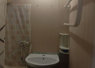 Продается комната, 42 м2, Москва, Кленовый бульвар, 10к1, район Нагатинский Затон