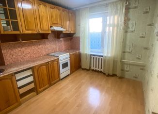 Продается двухкомнатная квартира, 49.7 м2, Коми, улица Чкалова, 24