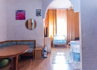 Однокомнатная квартира на продажу, 28.1 м2, Сургут, посёлок Лунный, 1