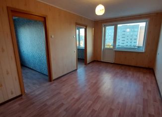 Продажа четырехкомнатной квартиры, 60.1 м2, Новотроицк, Зелёная улица, 63А