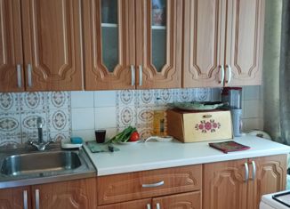 Продаю 3-комнатную квартиру, 70 м2, Лысково, улица Луначарского, 13