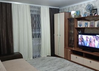 Продажа 2-комнатной квартиры, 50.3 м2, Октябрьский, 34-й микрорайон, 10