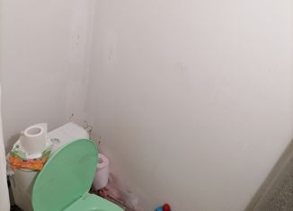 Продаю комнату, 40 м2, Волгоград, улица Рокоссовского, 60, Центральный район