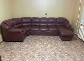 Продажа двухкомнатной квартиры, 62.2 м2, Нижнекамск, проспект Шинников, 38