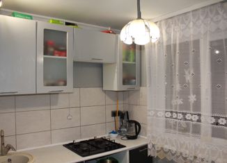 Четырехкомнатная квартира на продажу, 63.2 м2, Неман, улица Победы, 75