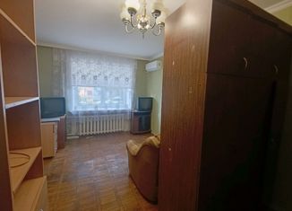 Продам комнату, 18 м2, Тольятти, Революционная улица, 7к2, Автозаводский район