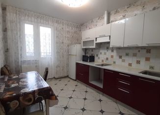 Продам 1-ком. квартиру, 38 м2, Краснодар, улица Героев-Разведчиков, 22