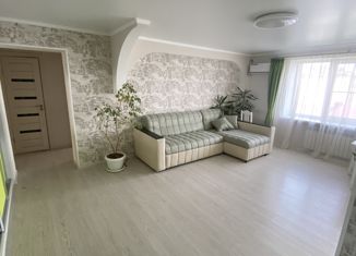 3-комнатная квартира на продажу, 61.3 м2, Ставропольский край, улица Анджиевского, 140