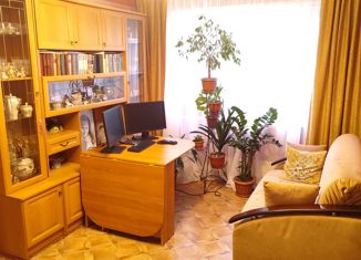 Продается 4-комнатная квартира, 59.3 м2, Нижний Новгород, проспект Кораблестроителей, 44