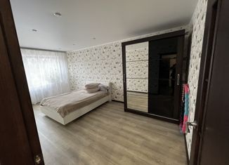 Продаю трехкомнатную квартиру, 61 м2, рабочий поселок Зеленый Бор, улица Журавлёва, 2