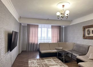 Продам 3-ком. квартиру, 120 м2, Дагестан, проспект Али-Гаджи Акушинского, 383