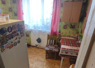 2-комнатная квартира на продажу, 45 м2, Новгородская область, улица Якутских Стрелков, 10А