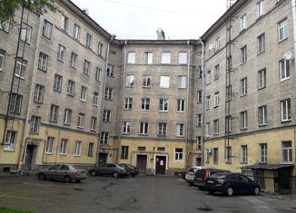 Продам 3-комнатную квартиру, 74 м2, Санкт-Петербург, Андреевская улица, 3, метро Волковская