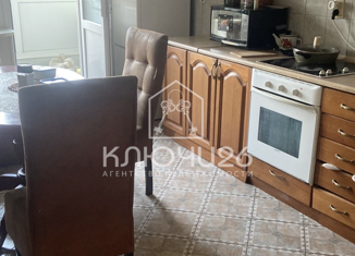 Продам пятикомнатную квартиру, 130 м2, Пятигорск, улица Мира, 44