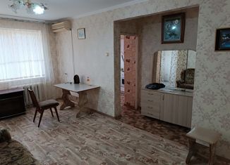 Продается 2-комнатная квартира, 45 м2, Краснодарский край, улица Комиссара Шевченко, 113