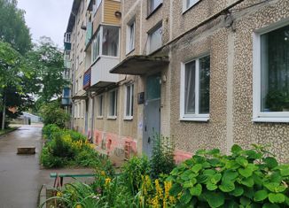 Продажа трехкомнатной квартиры, 62 м2, Смоленская область, улица Кашена, 1