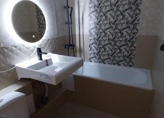 Продаю 1-ком. квартиру, 30.2 м2, Кирово-Чепецк, проспект Мира, 51