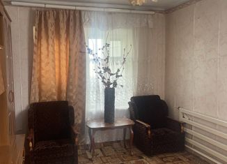 Продажа 3-комнатной квартиры, 60 м2, станица Старотитаровская, Коммунистическая улица, 1