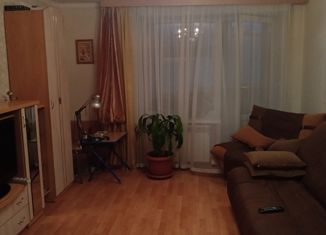 Трехкомнатная квартира на продажу, 58 м2, Красноуфимск, улица Свободы, 60