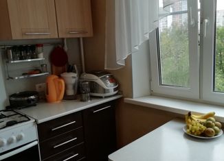 Продаю комнату, 46 м2, Москва, Кировоградская улица, 32к3, метро Пражская