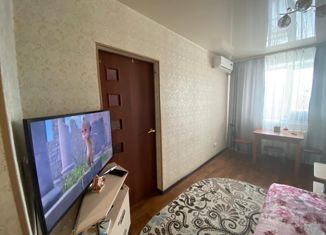 Продам 3-комнатную квартиру, 55 м2, село Чигири, Центральная улица, 21