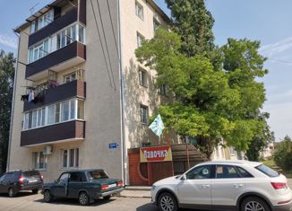 Продаю 1-комнатную квартиру, 31 м2, Алексеевка, улица Победы, 4