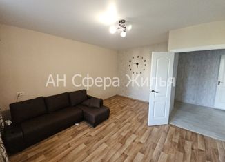 Продаю 3-ком. квартиру, 65 м2, Ульяновск, проспект Туполева, 24, Заволжский район