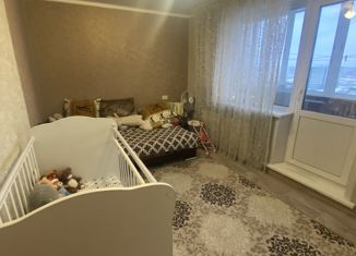 Продается 2-ком. квартира, 52.4 м2, Новоалтайск, Прудская улица, 15