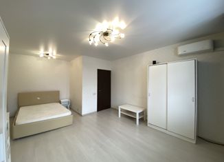 Продам однокомнатную квартиру, 42 м2, Москва, Новочеркасский бульвар, 36, Новочеркасский бульвар