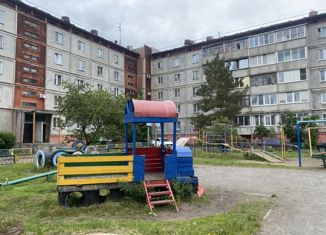Продается трехкомнатная квартира, 69.9 м2, Шадринск, улица Ефремова, 26
